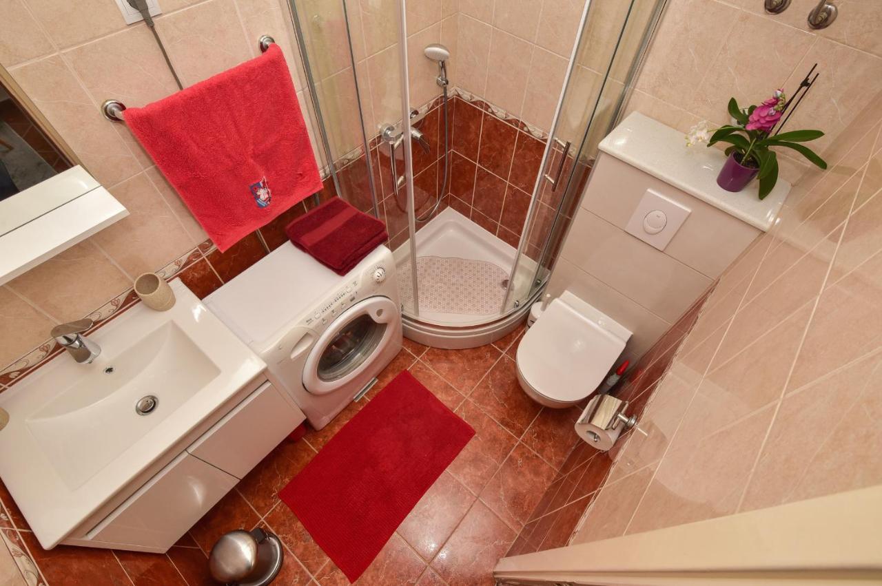 Antonio Appartement Makarska Buitenkant foto