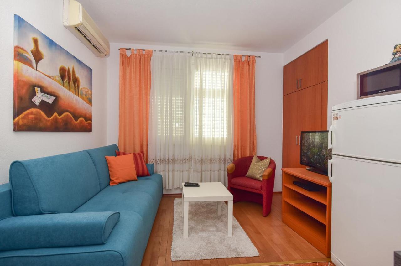 Antonio Appartement Makarska Buitenkant foto