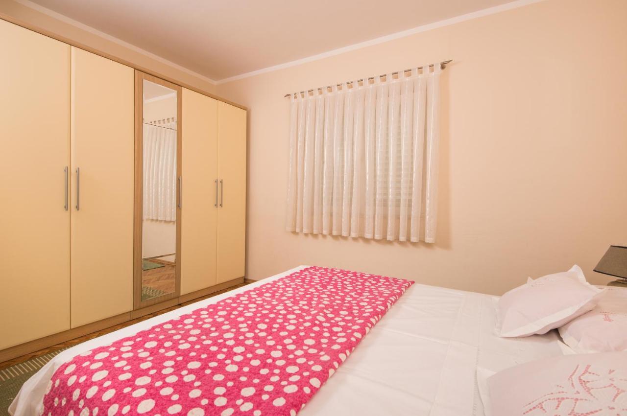 Antonio Appartement Makarska Buitenkant foto