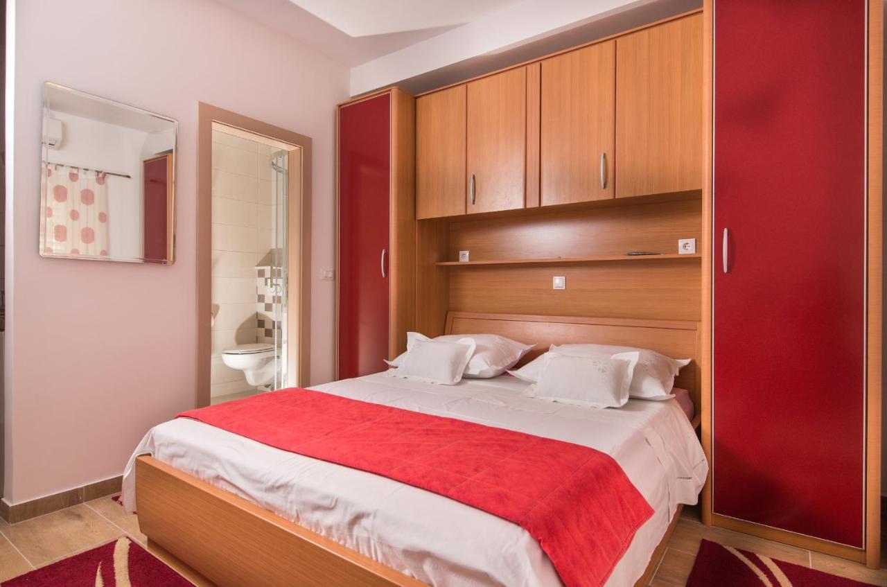Antonio Appartement Makarska Buitenkant foto
